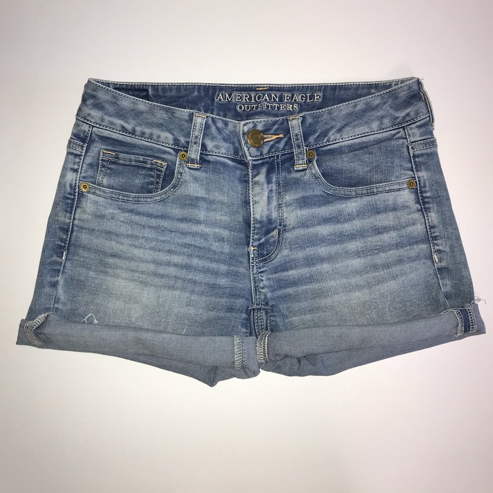 (SOLD) American Eagle Shorts